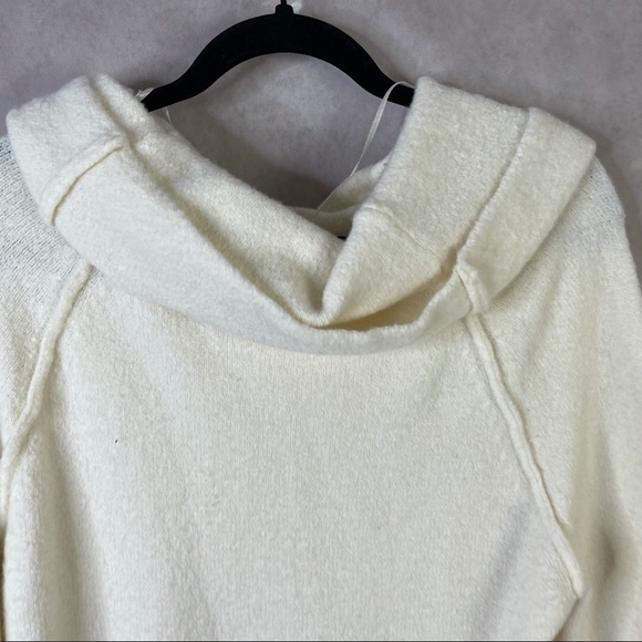 Free People Echo Beach Knit Fold Over Turtleneck Cowl Soft Sweater Ivory Size XS - Picture 5 of 11
